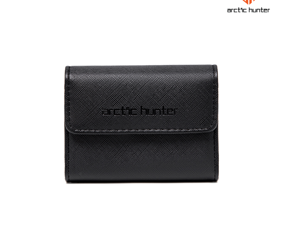 Arctic hunter P013